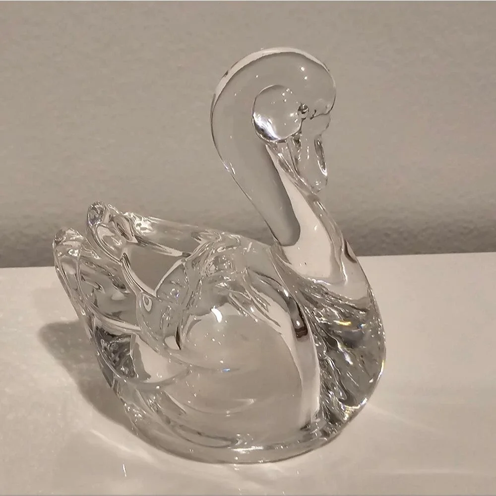 Glass Swan Pepper Shaker